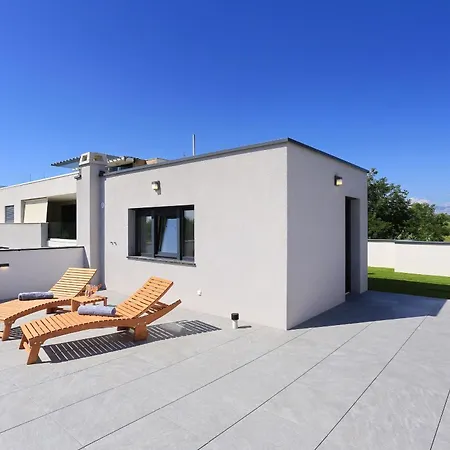 Frantin - Heated Pool, Sauna, Jacuzzi, Activities * Privlaka (Zadar)