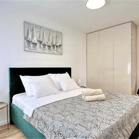 Frantin - Heated Pool, Sauna, Bbq, Activites Villa